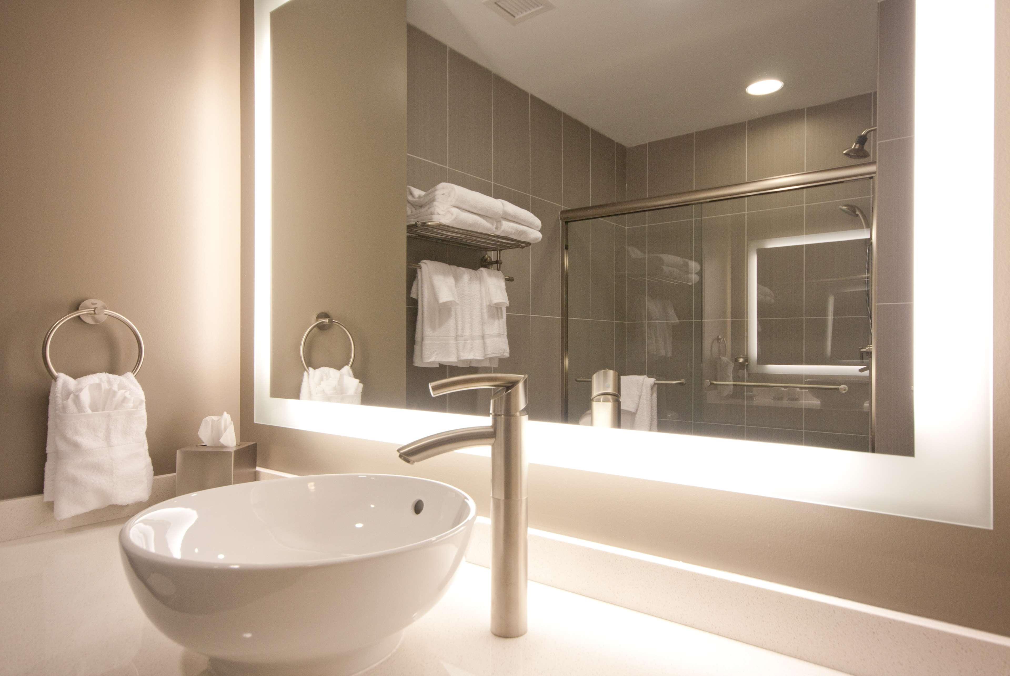 Hotel The Mosey Buffalo Tapestry Collection Hilton 4*